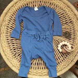 Kate Quinn lounge set in lagoon blue